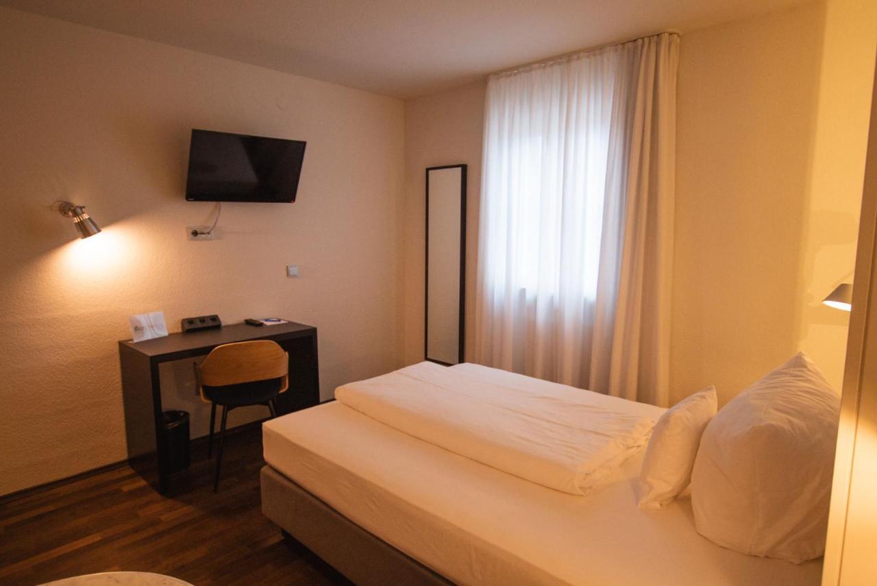Hotel Am Main Veitshochheim Ngoại thất bức ảnh