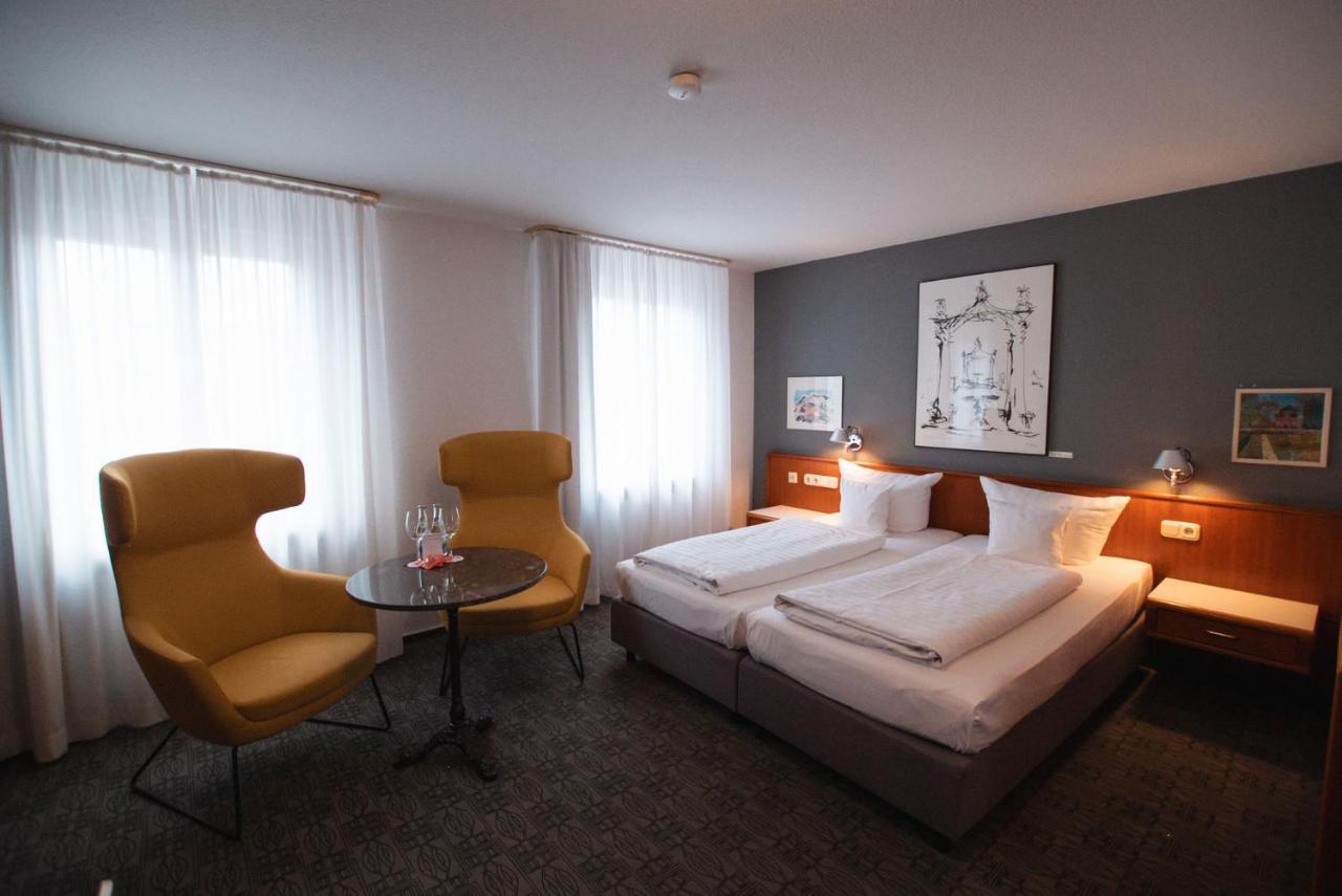 Hotel Am Main Veitshochheim Ngoại thất bức ảnh