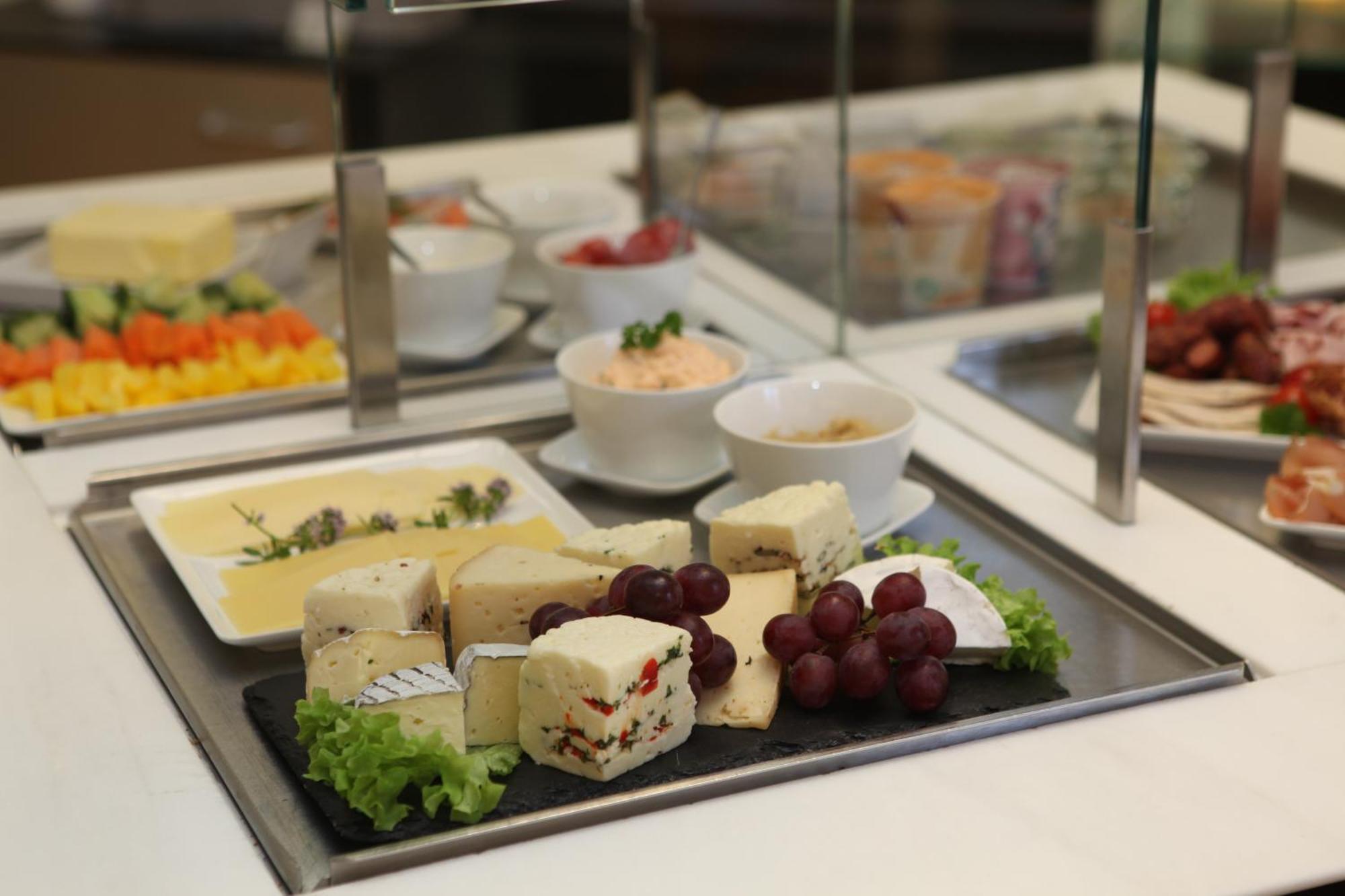 Hotel Am Main Veitshochheim Ngoại thất bức ảnh
