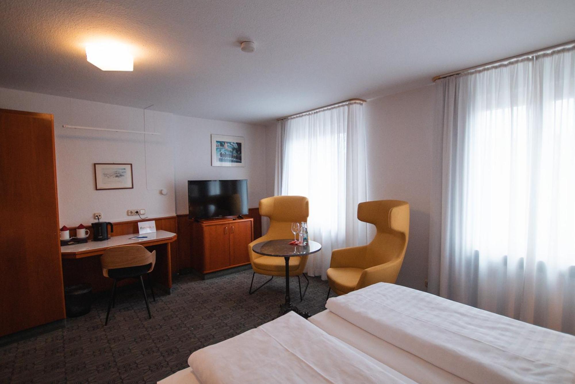 Hotel Am Main Veitshochheim Phòng bức ảnh